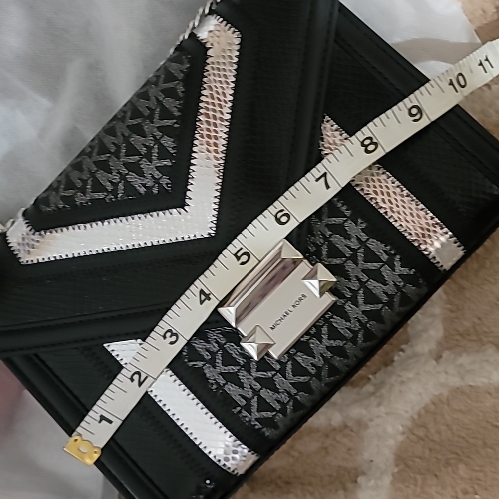 Michael Kors Whitney Shoulder/Crossbody - Picture 7 of 9